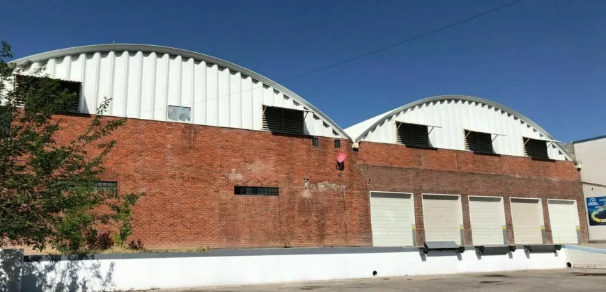 Nave Industrial Renta Av Industrias 120,000 GL1