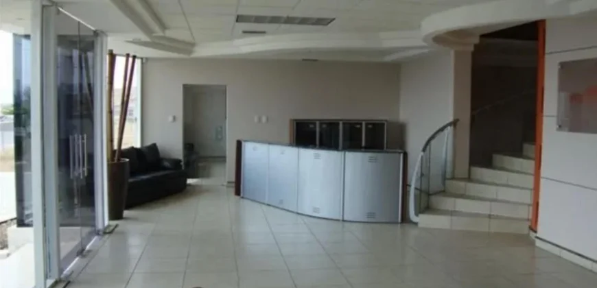 Oficinas Corporativas en Renta – Zona Premium Periférico de La Juventud 139,900 Gl2