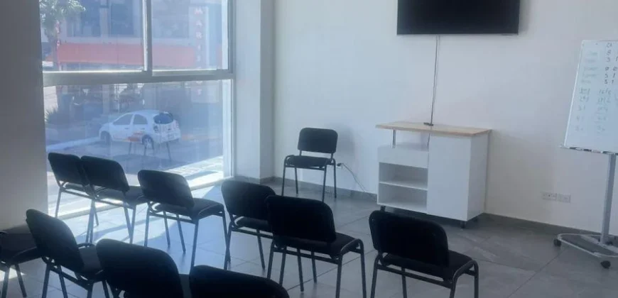 Local Comercial – Oficina Renta Plaza San Angel 55,000 Gl7