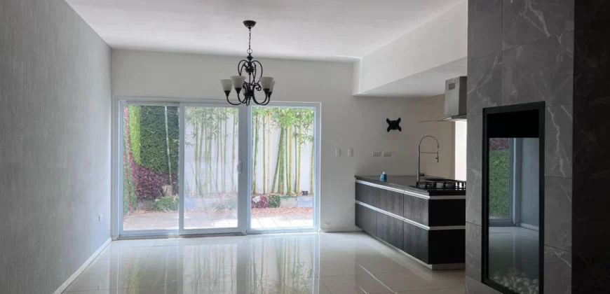 Casa Renta Puente de Piedra Cantera 18,000 Gl5